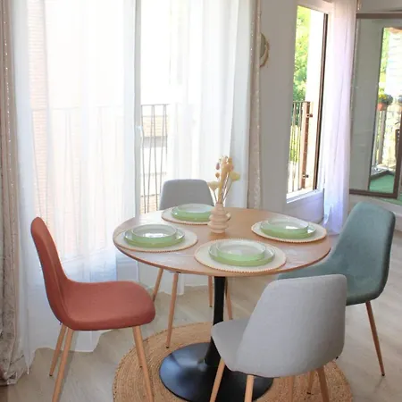 Appartement Elegant Et Lumineux Romainville Exterior foto